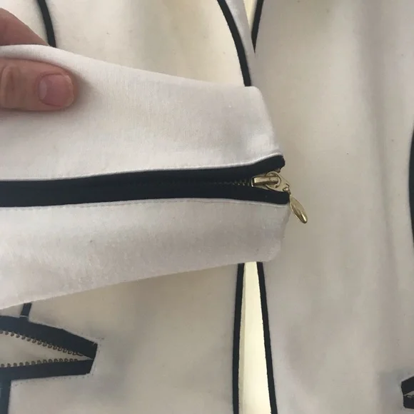 Chic white jacket - Picture 2 of 7